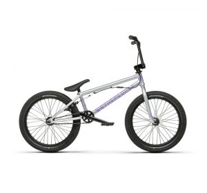 VELO BMX VERSUS 20.65''