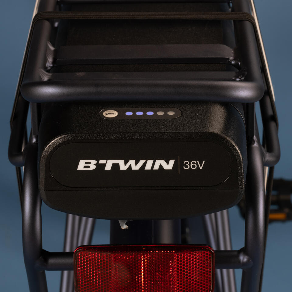 VELO DE VILLE ELECTRIQUE ELOPS 900 CADRE HAUT BLEU MARINE – Image 9