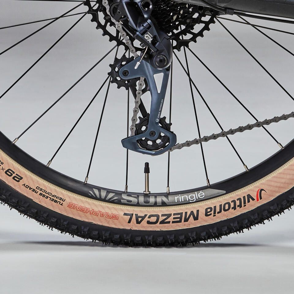 VÉLO VTT TOUT SUSPENDU ROCKRIDER XC 500 S 29'' CARBONE – Image 10